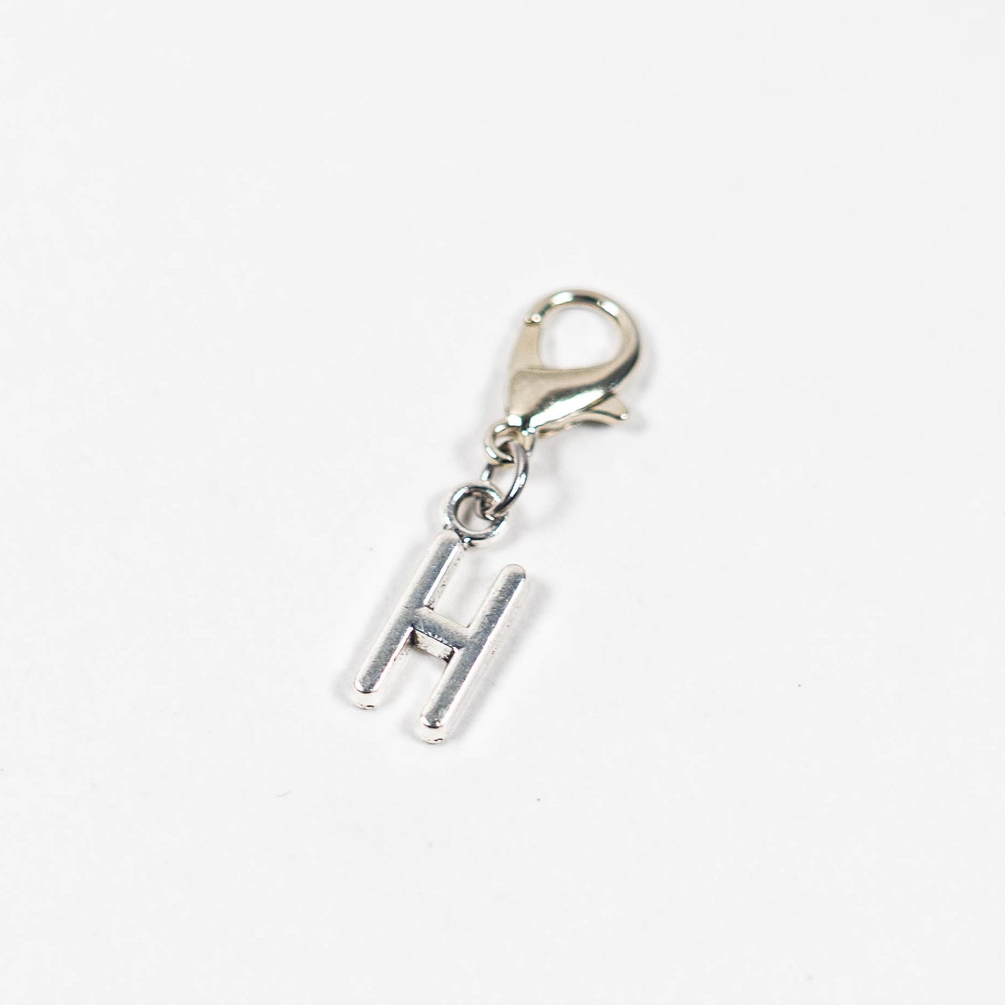 alphabet silver charm(アルファベットシルバーチャーム)