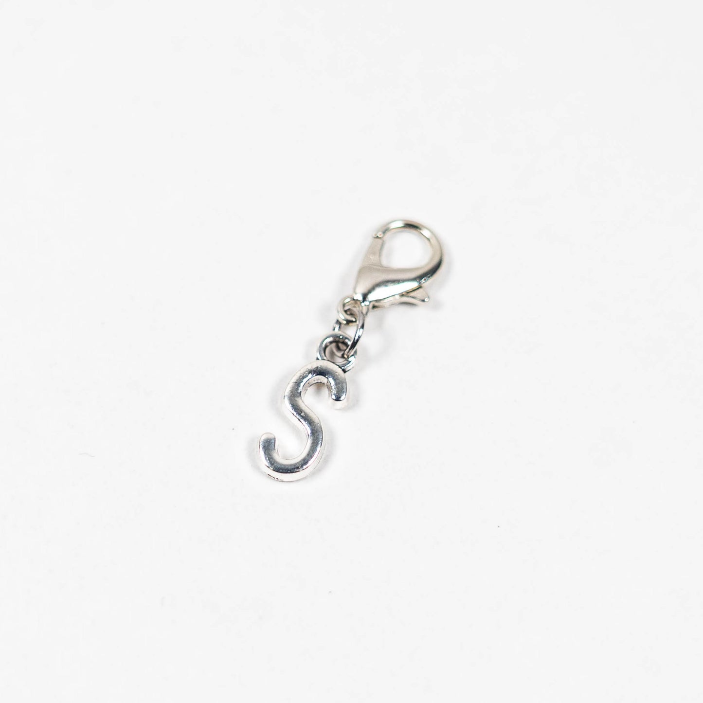 alphabet silver charm(アルファベットシルバーチャーム)