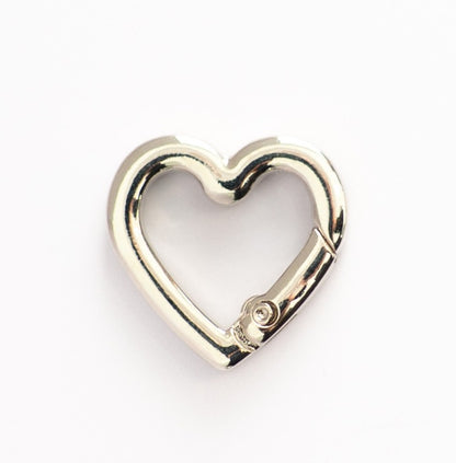 carabiner（カラビナ）