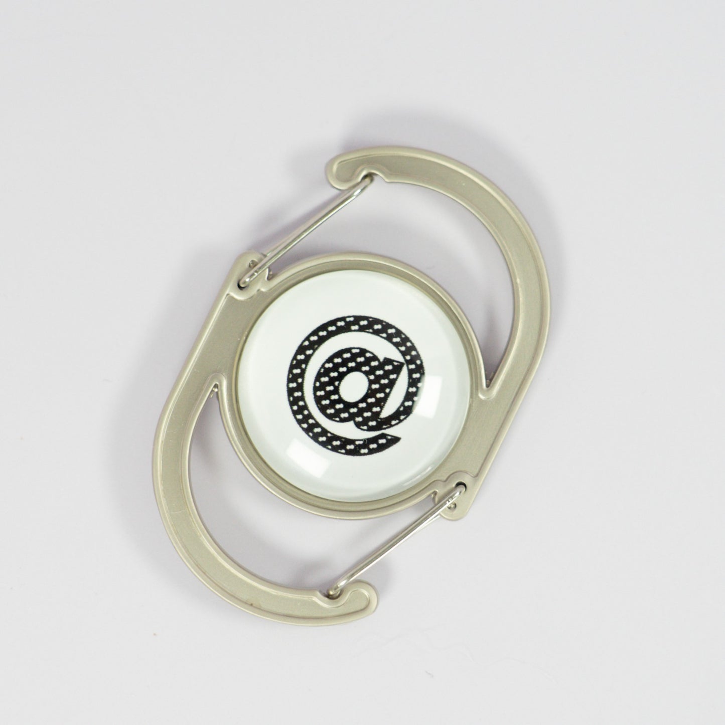 carabiner（カラビナ）