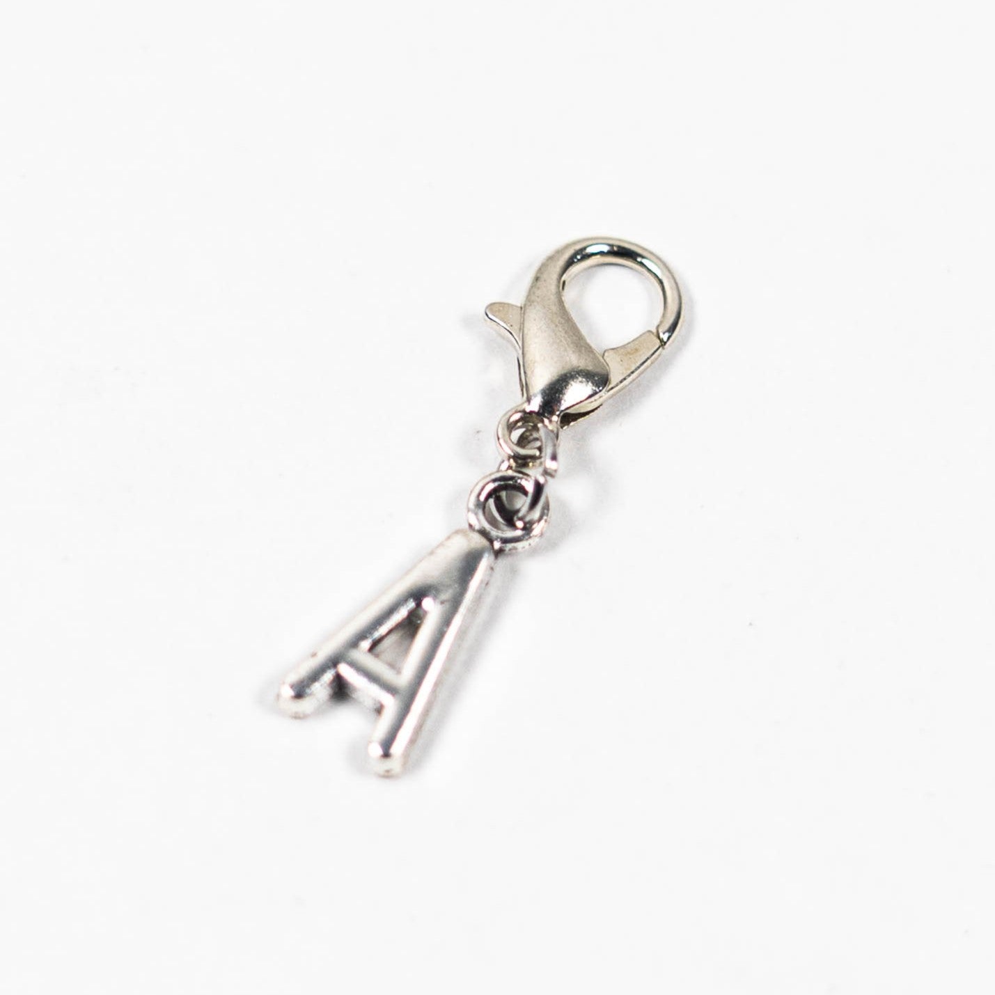 アルファベットAチャーム シルバー alphabet silver charm（アルファベットシルバーチャーム