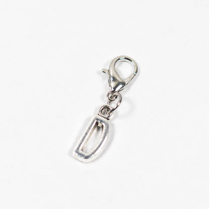 alphabet silver charm（アルファベットシルバーチャーム）