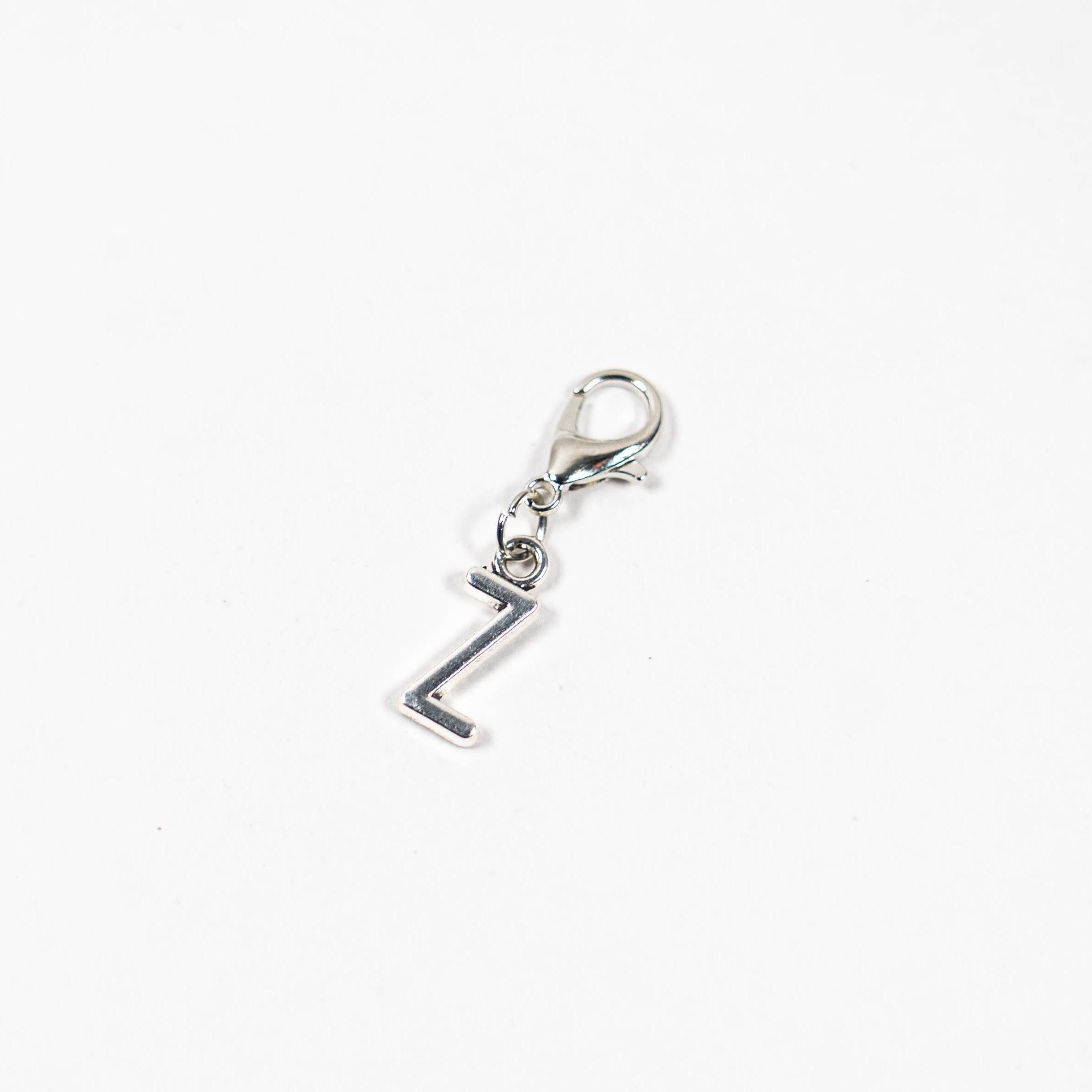 アルファベットAチャーム シルバー alphabet silver charm（アルファベットシルバーチャーム